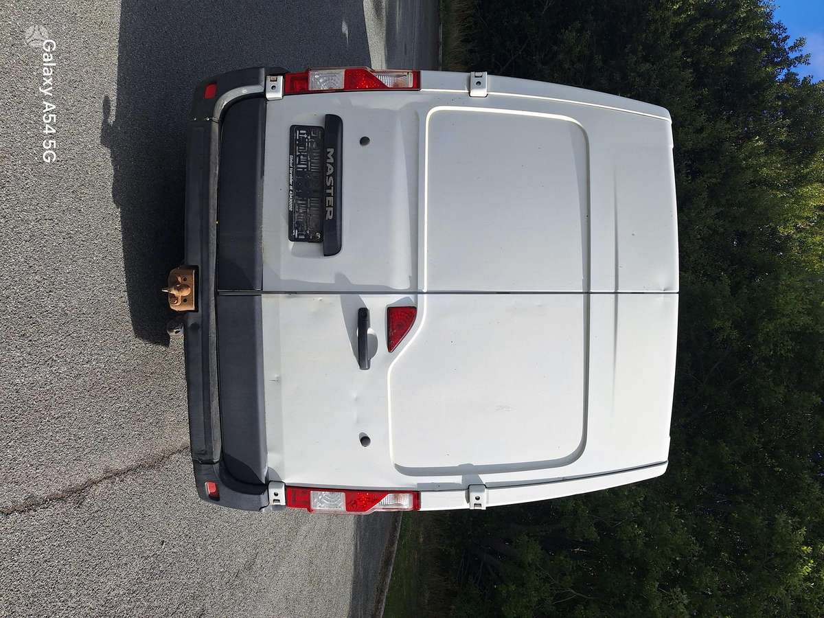 Renault Master 2015 — двигун 2300 cm³, 125 HP (92kW)