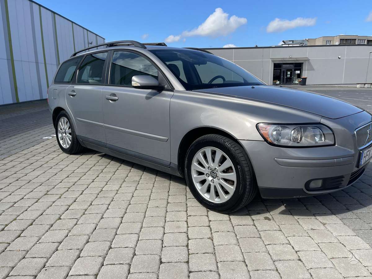 Volvo V50, 2006
