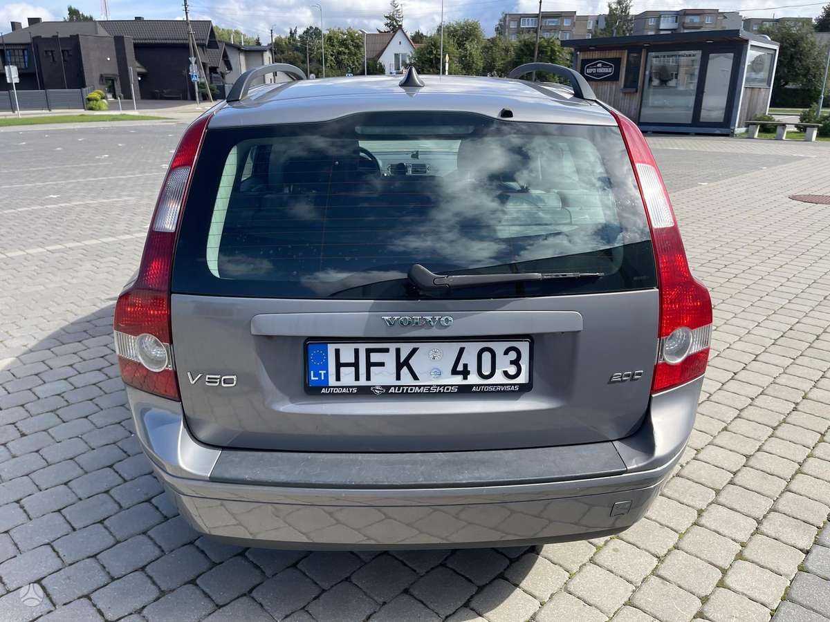 Volvo V50 2006 — photo 12
