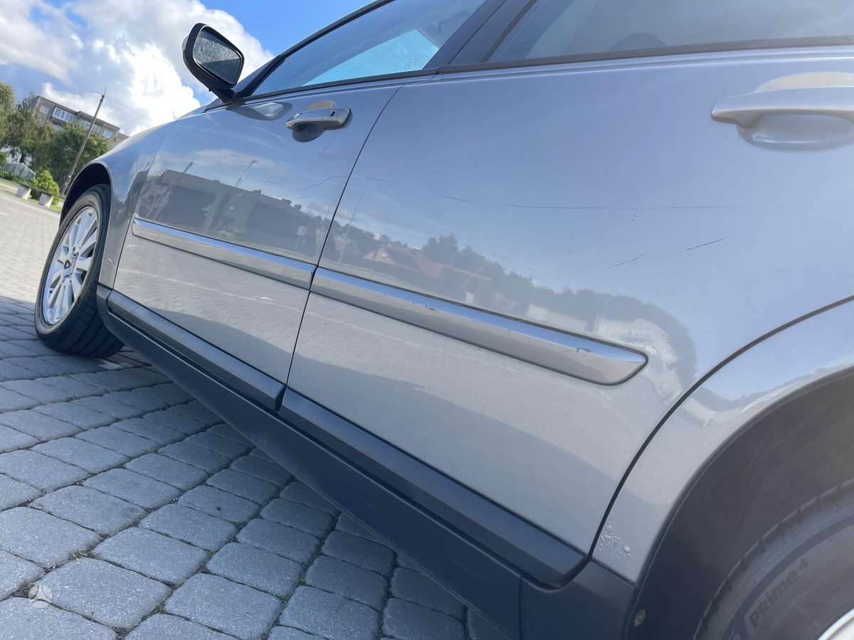 Volvo V50 2006 — photo 13
