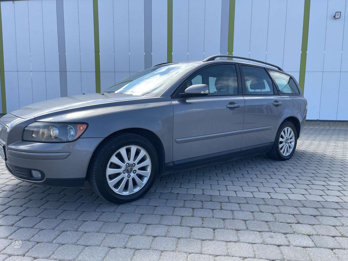 Volvo V50 2006 — photo 5