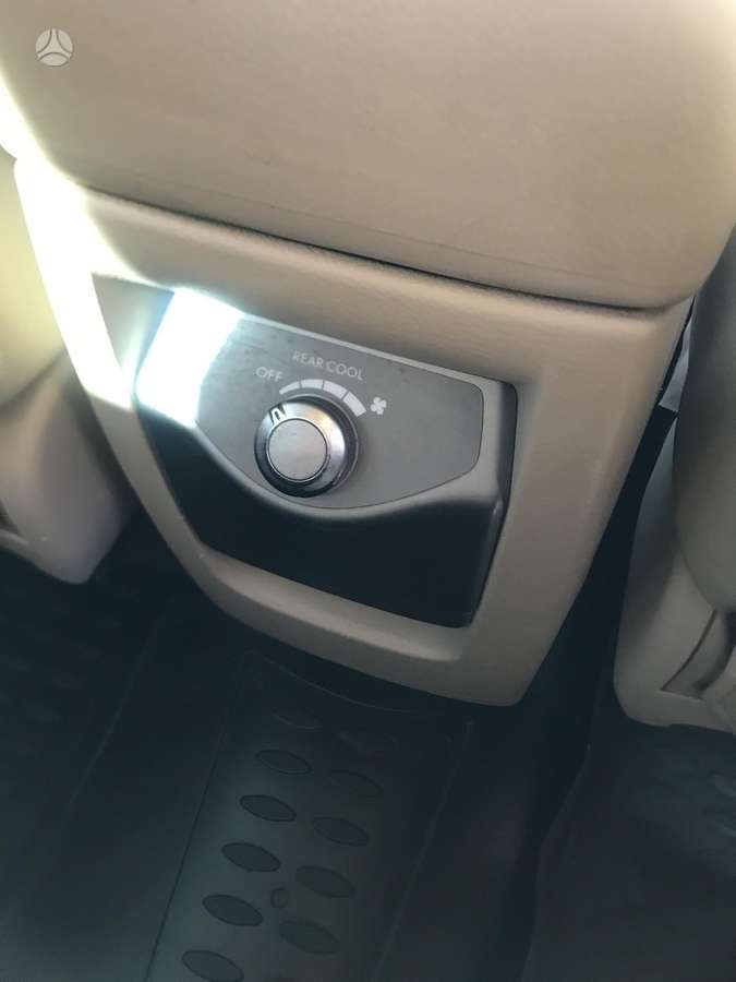 Subaru Tribeca 2007 — photo 24