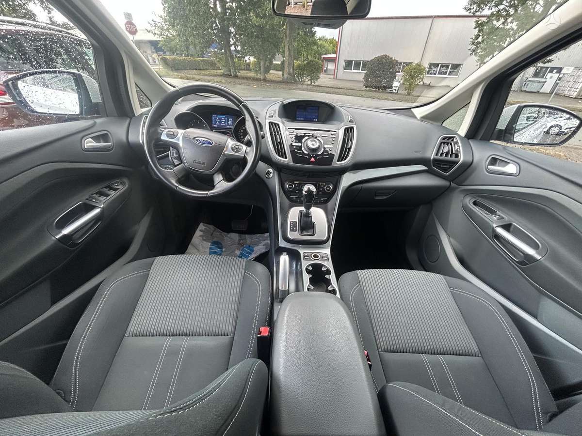 Ford C-MAX 2014 — фото 11