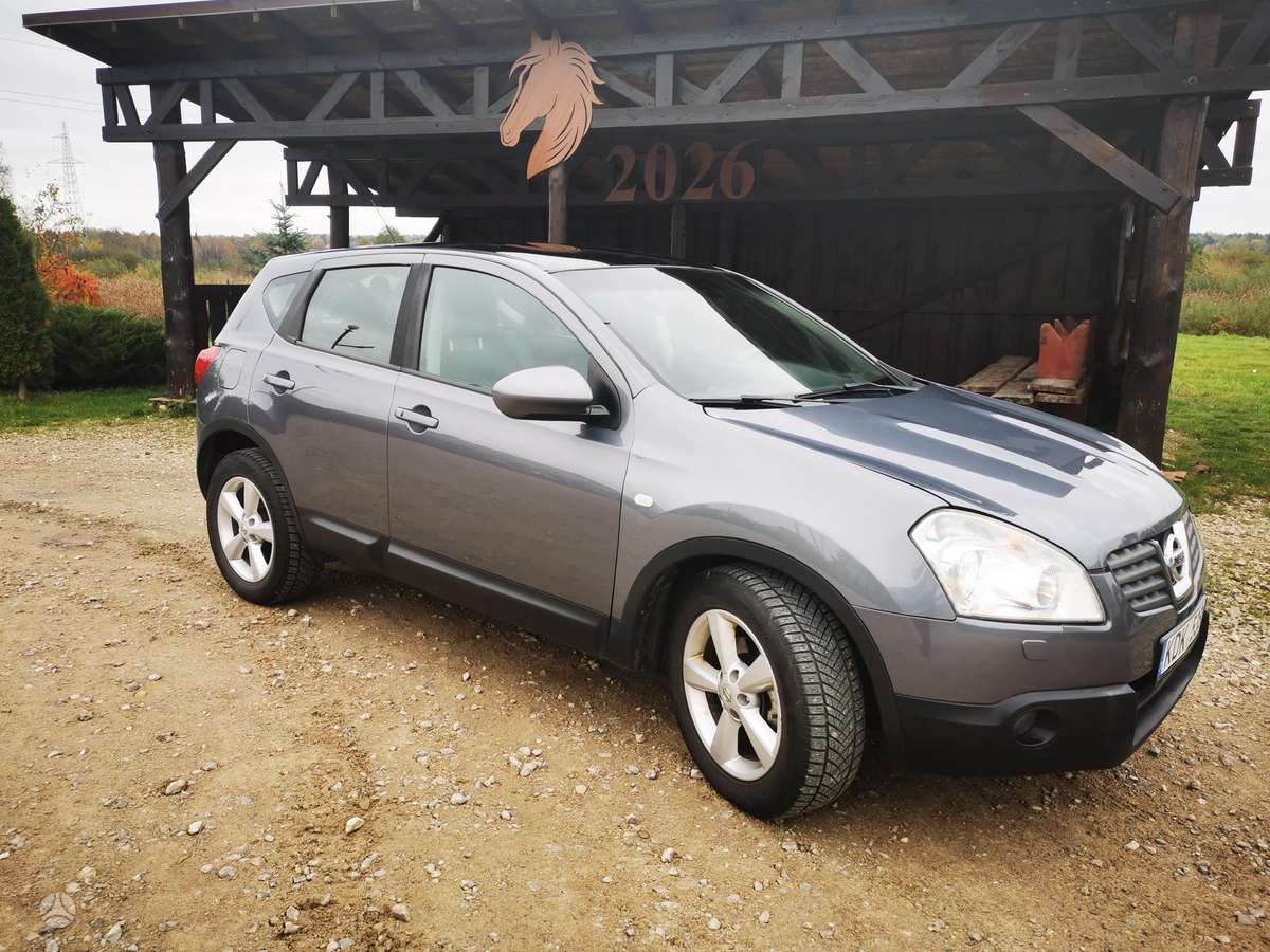 Nissan Qashqai 2007 — вигляд ззаду