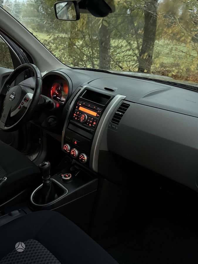 Nissan X-Trail 2009 — photo 14