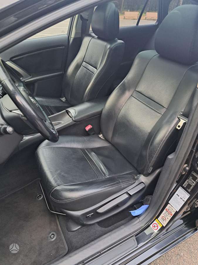 Toyota Avensis 2015 — photo 5