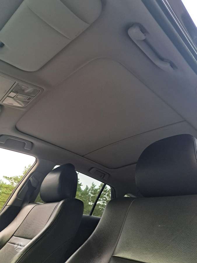 Toyota Avensis 2015 — photo 8