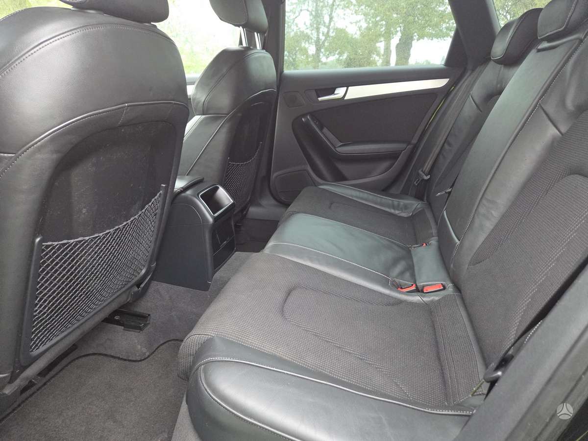 Audi A4 2009 — photo 11