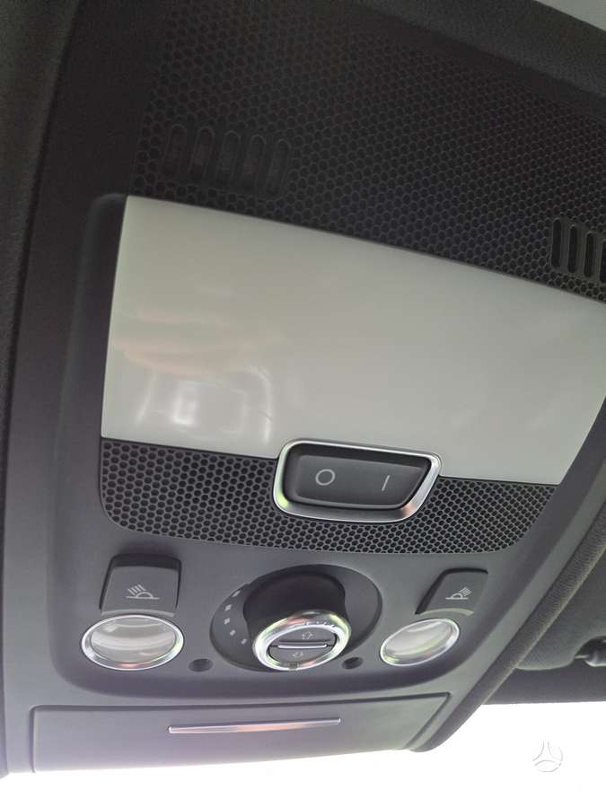 Audi A4 2009 — photo 23