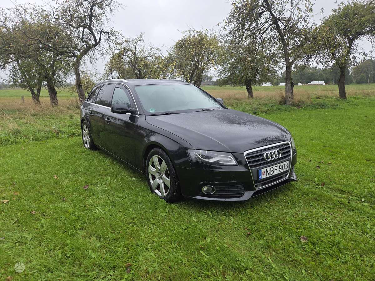 Audi A4 2009 — photo 8