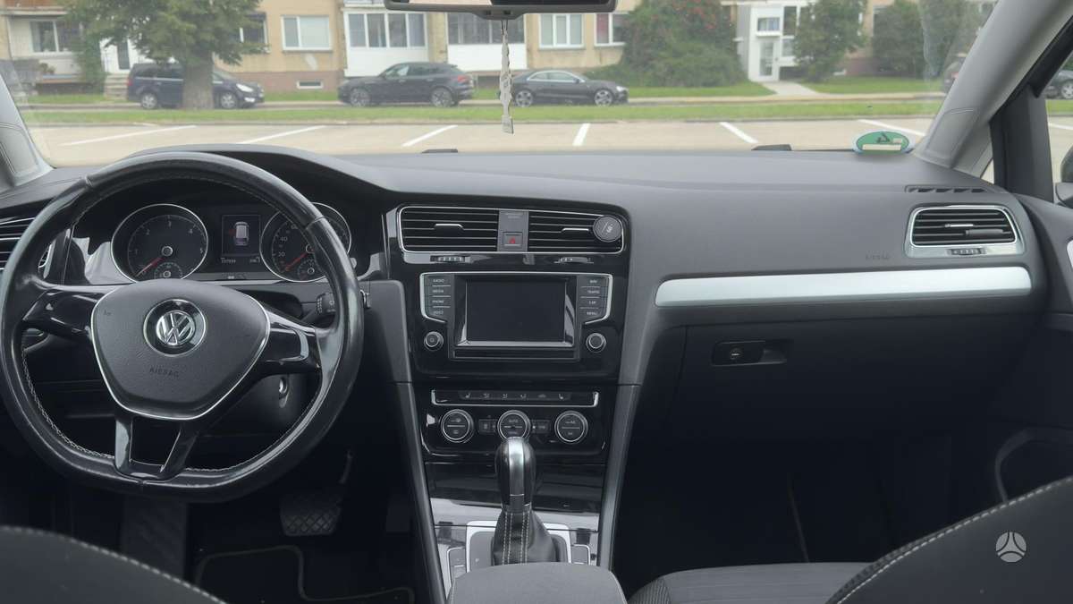 Volkswagen Golf 2015 — photo 14