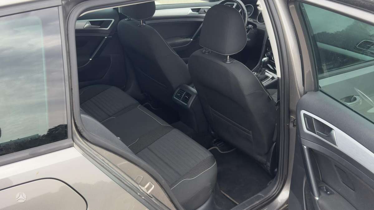 Volkswagen Golf 2015 — photo 18