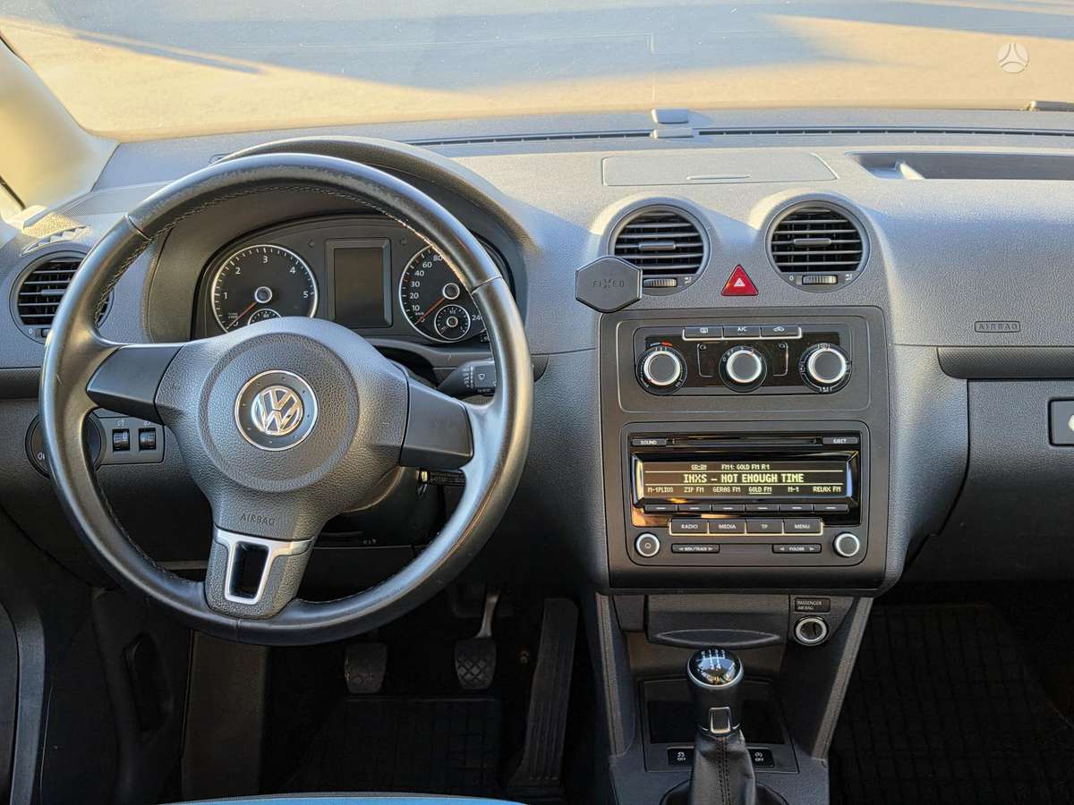 Volkswagen Caddy 2013 — photo 9