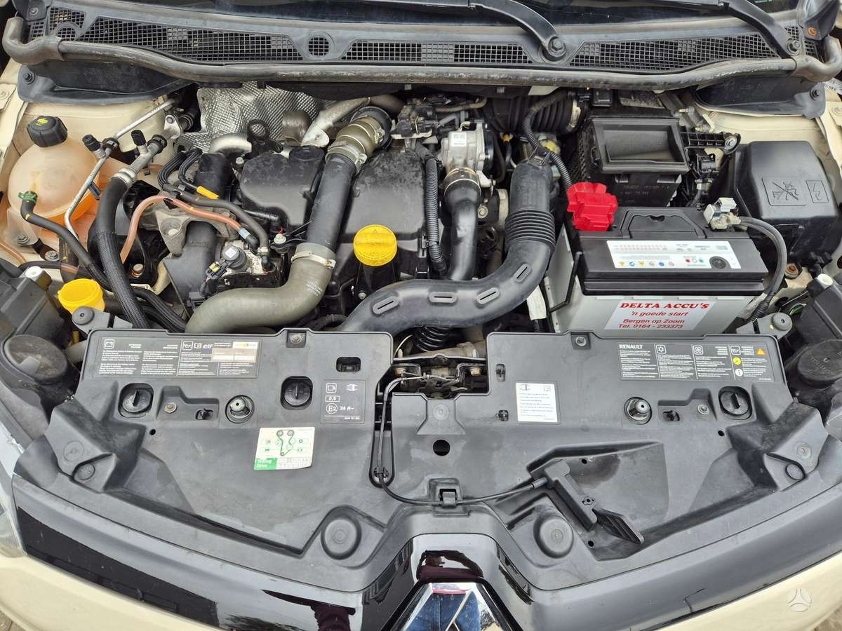 Renault Captur 2015 — photo 24