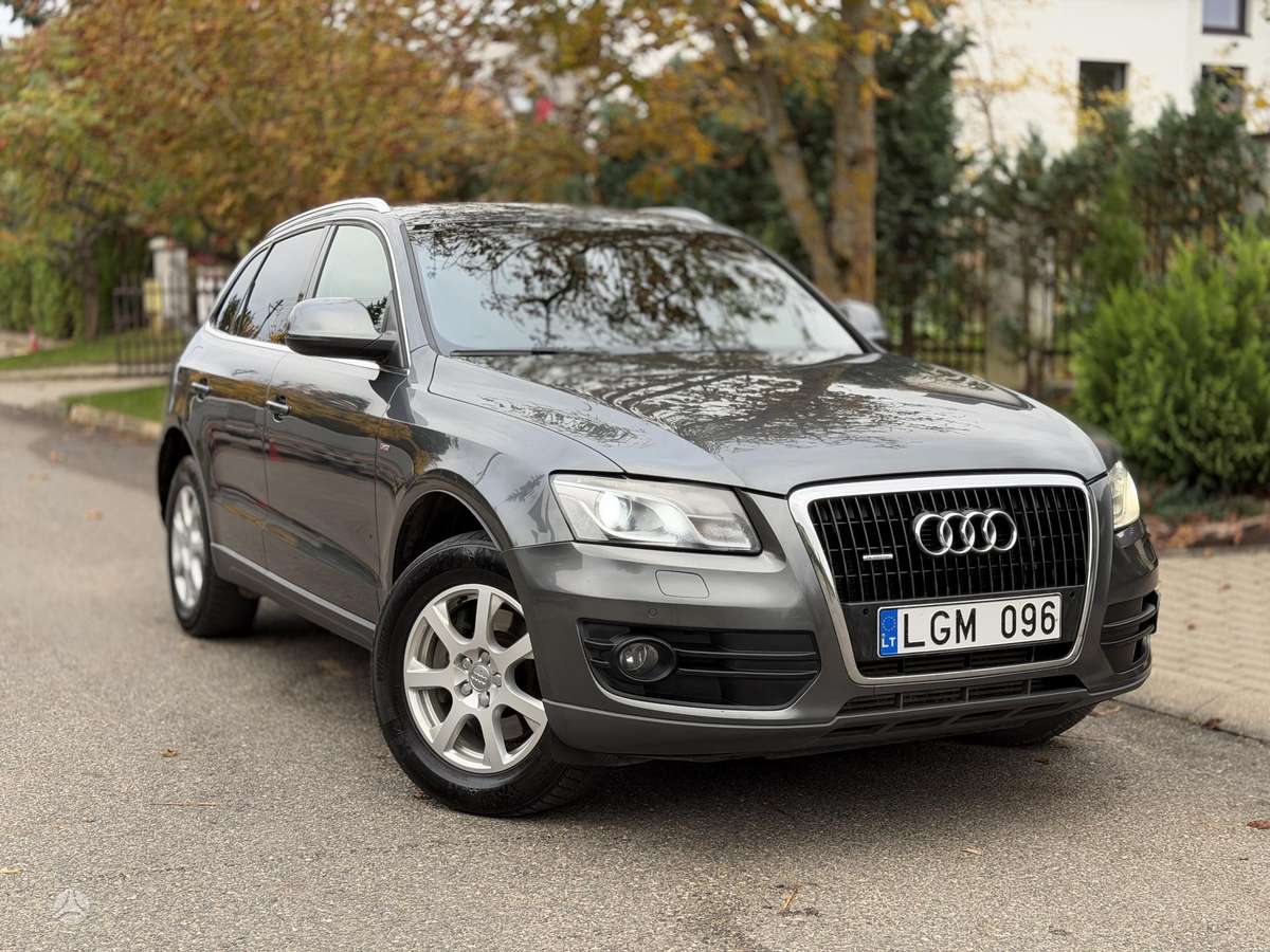 Audi Q5 2012 — двигун 1968 cm³, 177 HP (130kW)