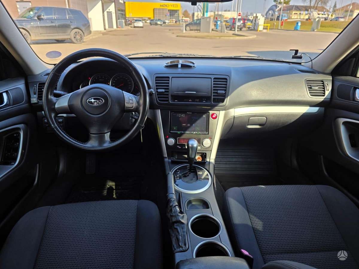 Subaru Legacy 2007 — photo 9
