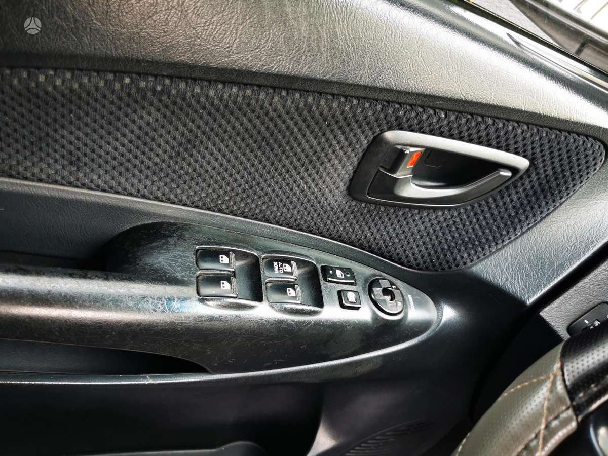 Hyundai Tucson 2006 — фото 11
