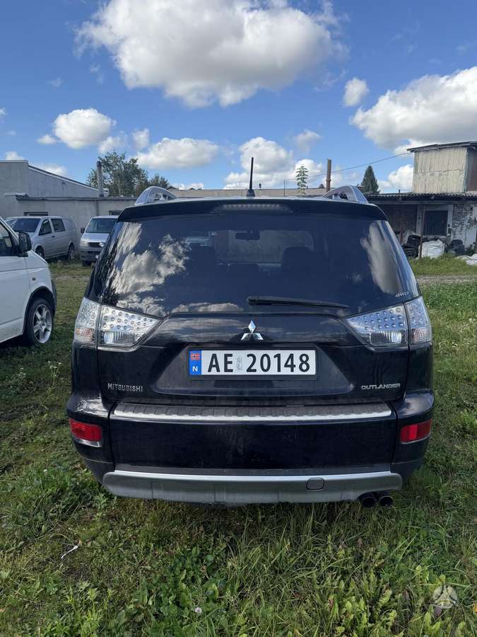 Mitsubishi Outlander 2008 — photo 6