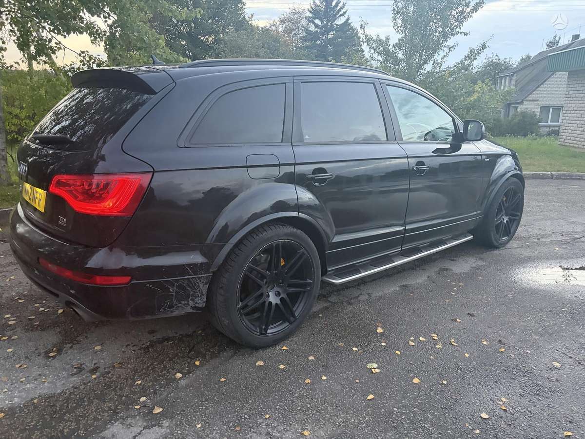 Audi Q7 2012 — photo 5
