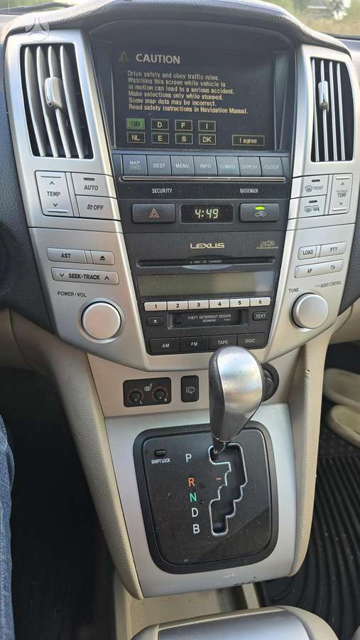Lexus RX 2005 — photo 8
