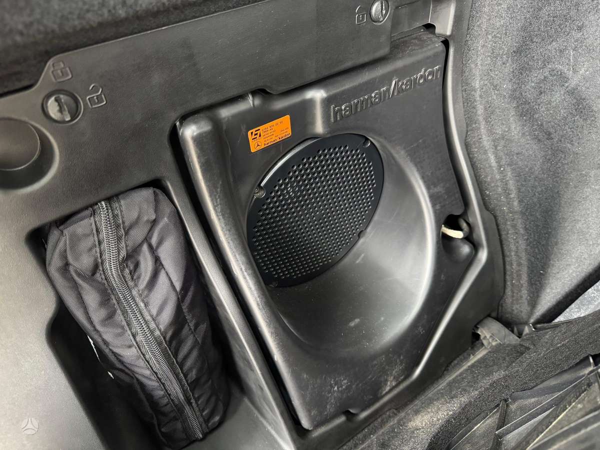 Mercedes-Benz ML320 2006 — photo 13