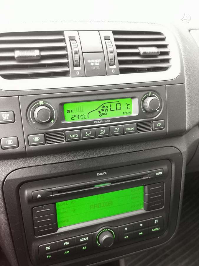 Skoda Fabia 2009 — photo 16