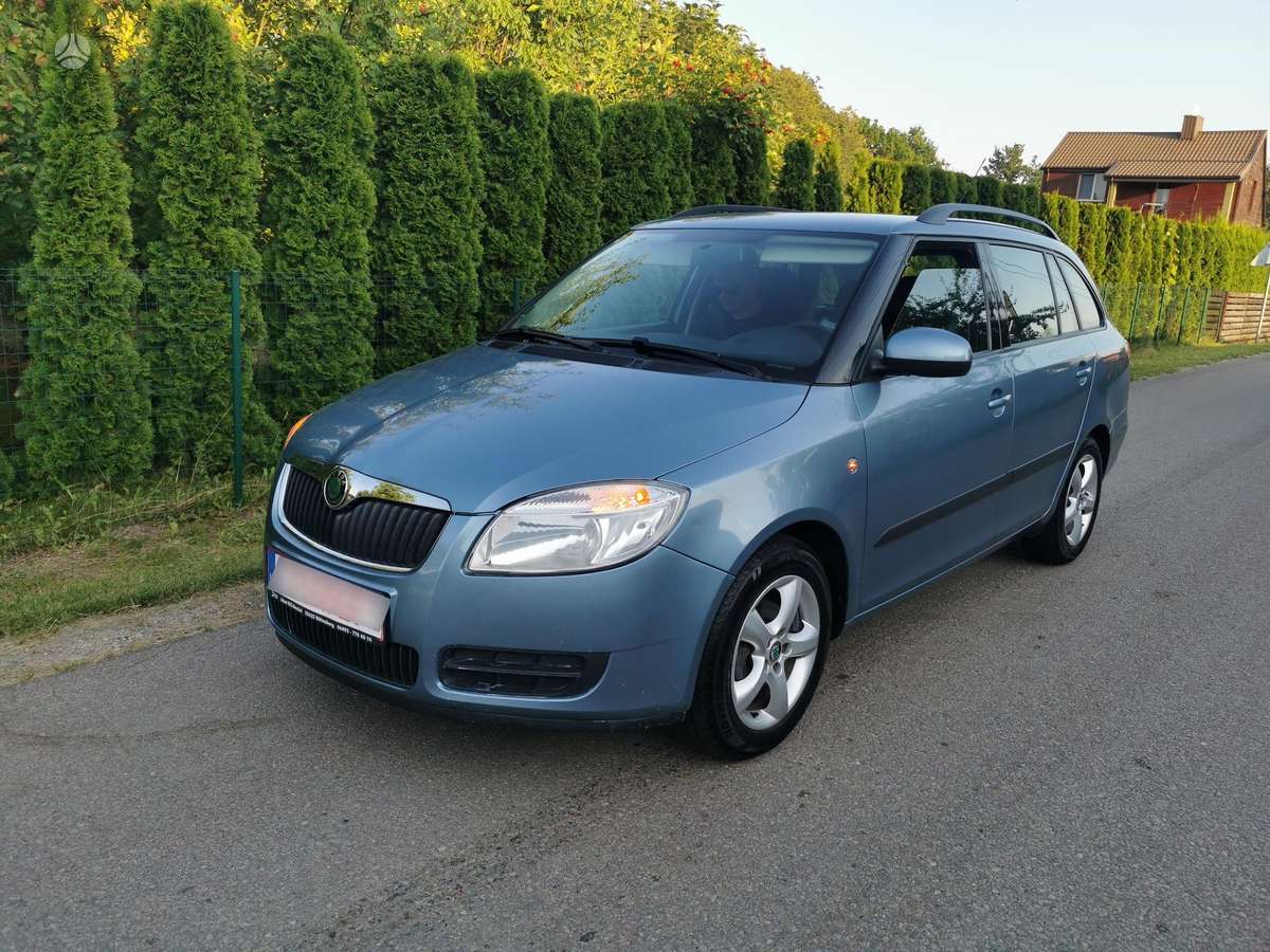 Skoda Fabia 2009 — interior