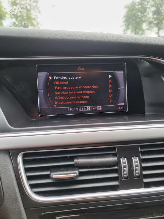 Audi A4 2012 — photo 20