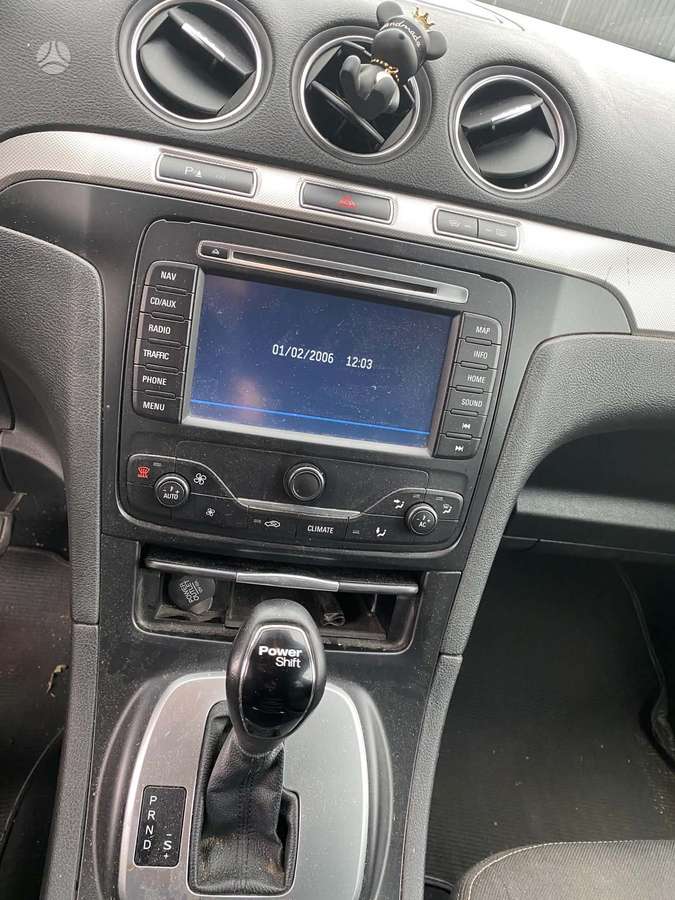 Ford Galaxy 2014 — photo 5