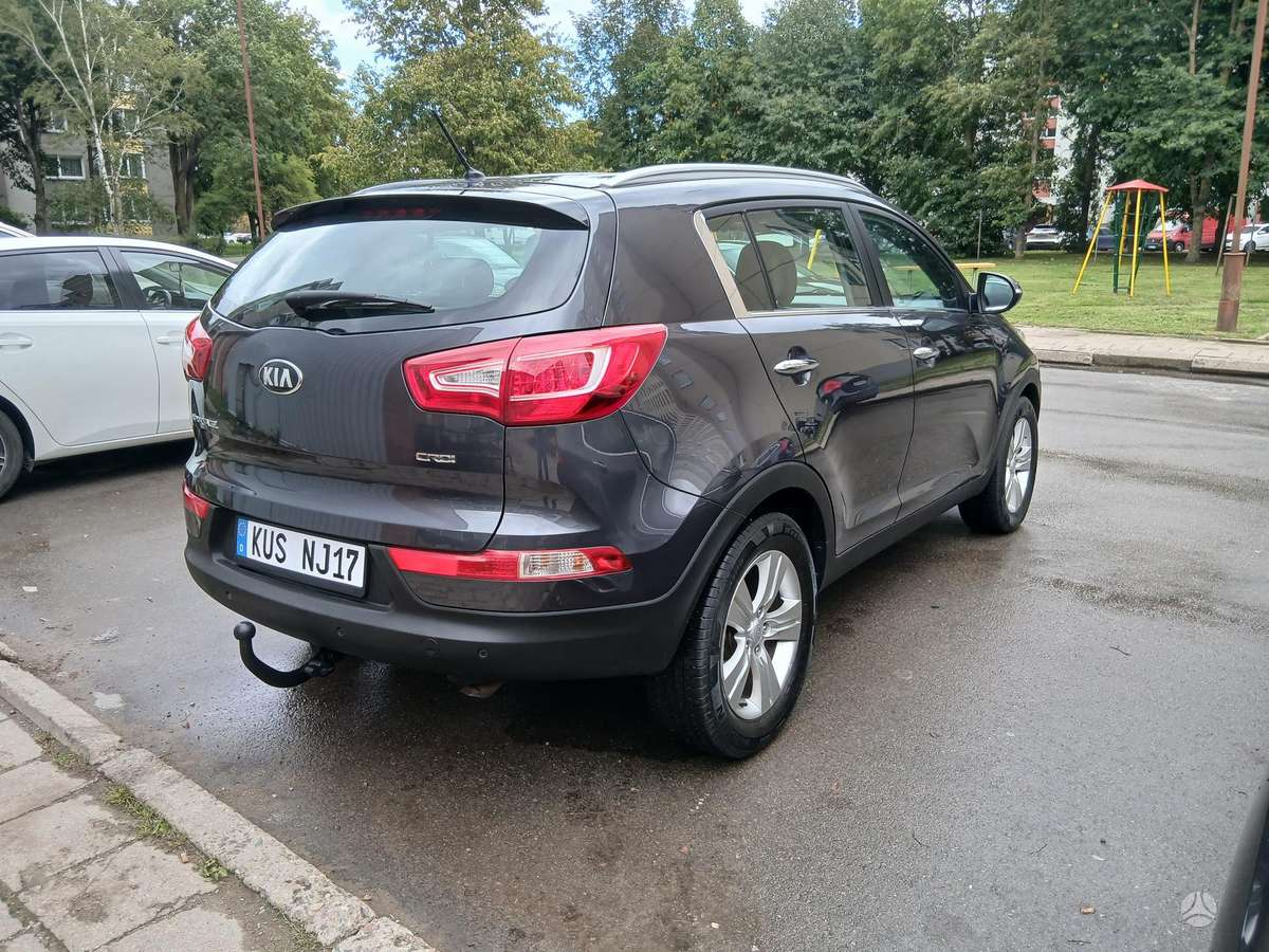 Kia Sportage 2013 — engine 1685 cm³, 116 HP (85kW)