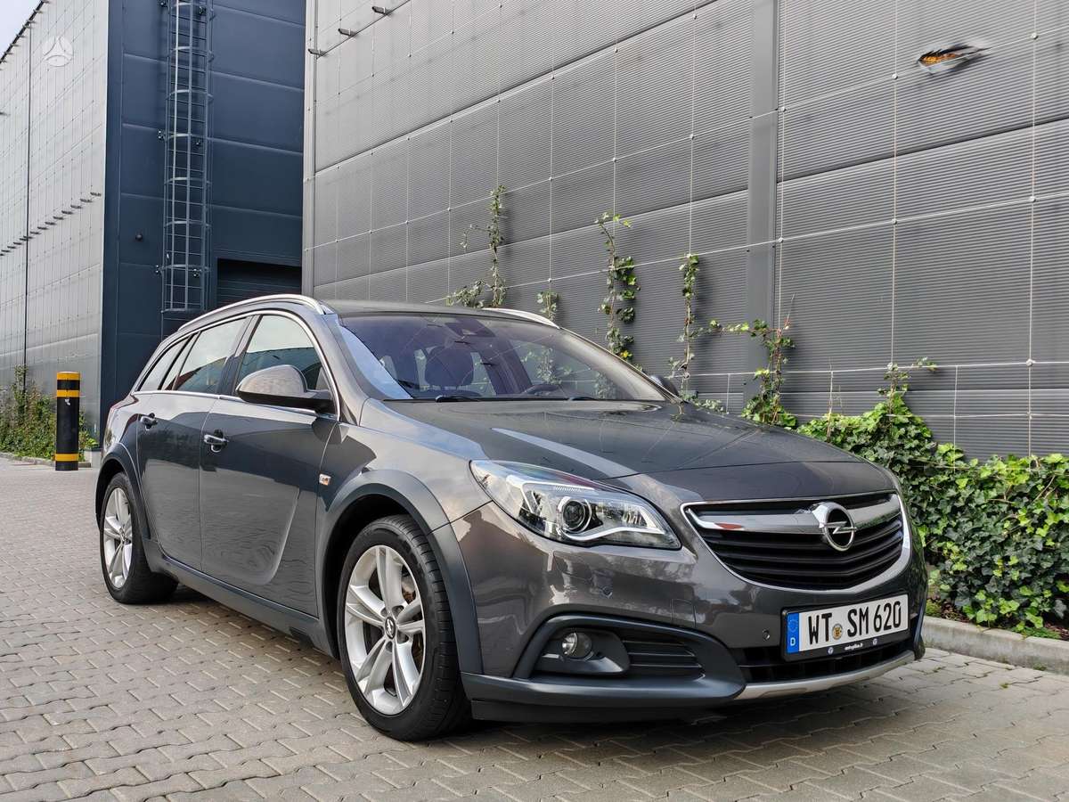 Opel Insignia 2015 — photo 10