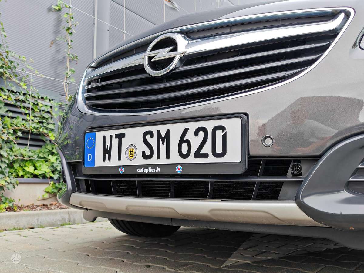 Opel Insignia 2015 — photo 13