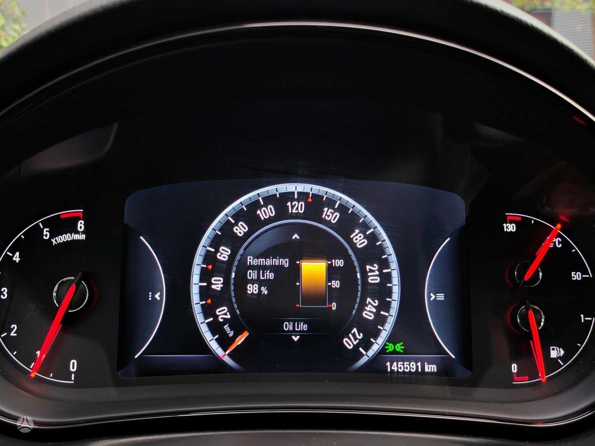Opel Insignia 2015 — photo 43