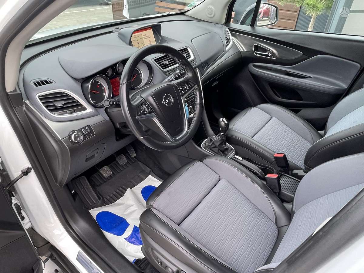 Opel Mokka 2015 — photo 10