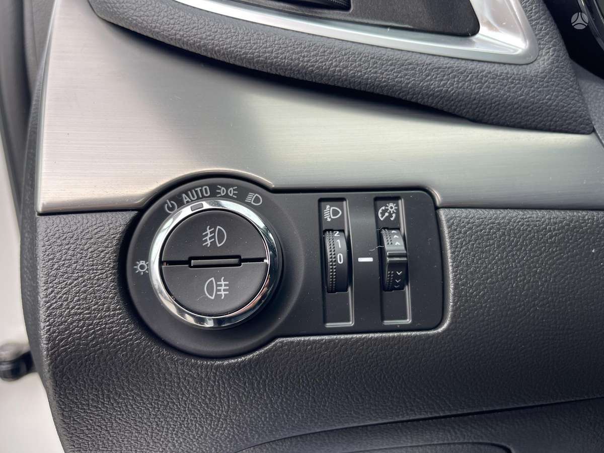 Opel Mokka 2015 — photo 13