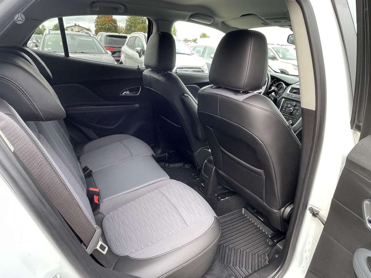 Opel Mokka 2015 — photo 16