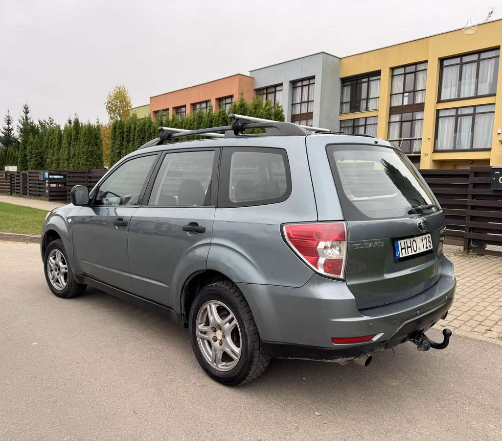 Subaru Forester 2008 — interior
