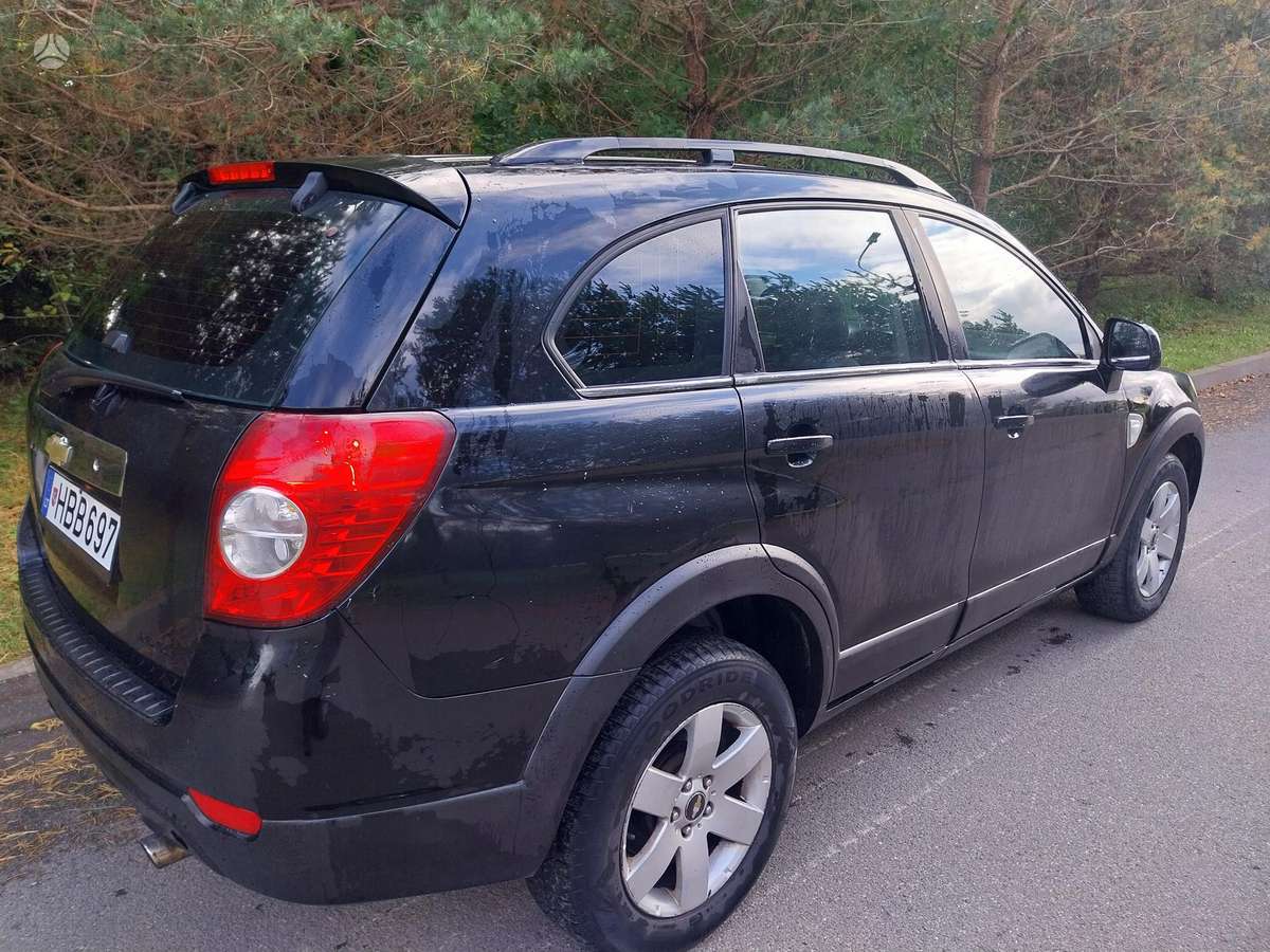 Chevrolet Captiva 2007 — салон