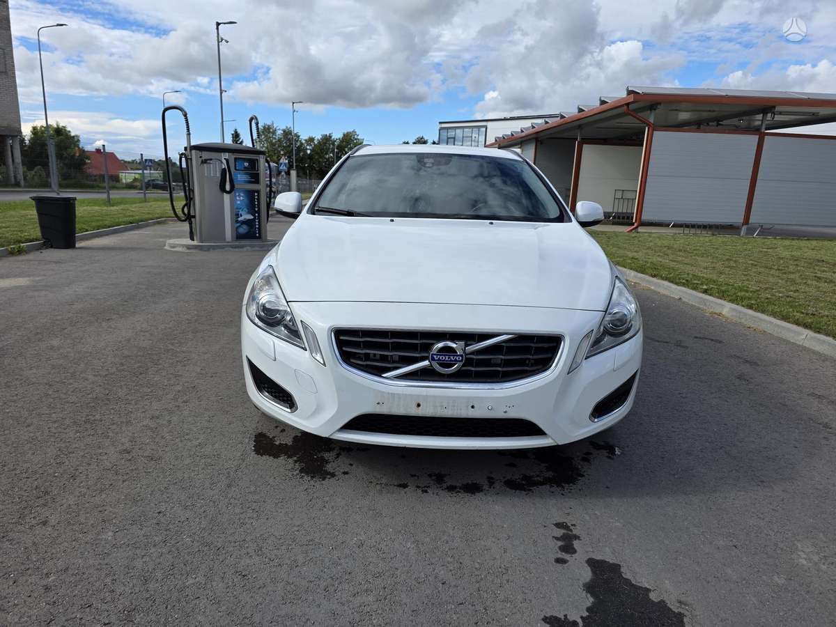 Volvo V60, 2014