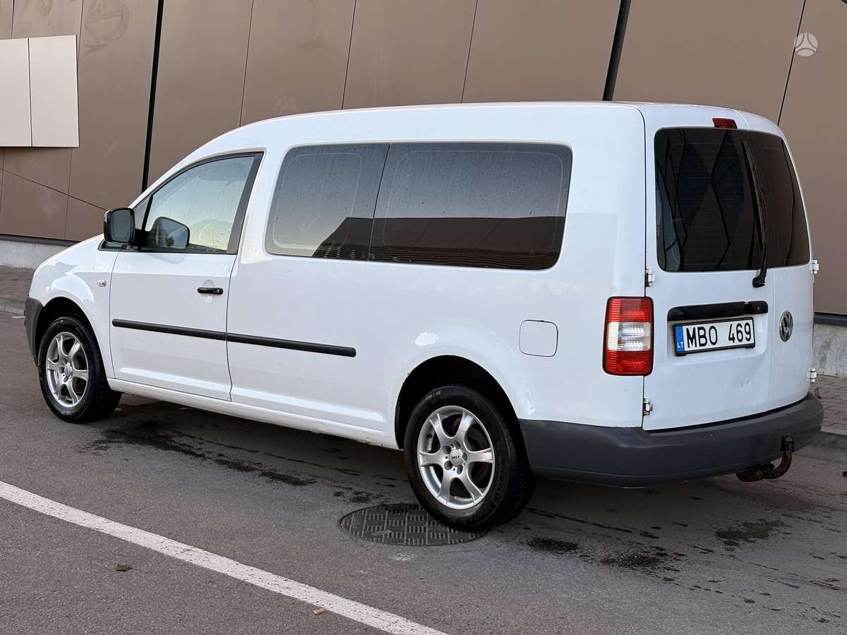 Volkswagen Caddy 2009 — interior