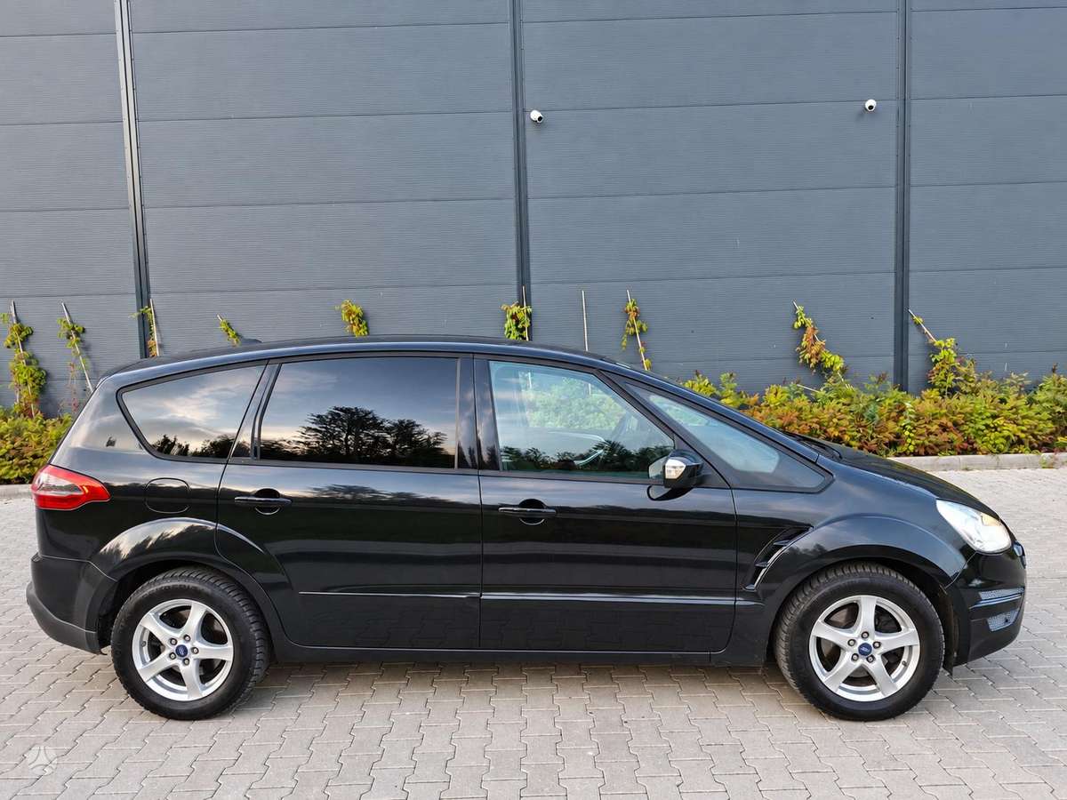 Ford S-MAX 2012 — photo 6