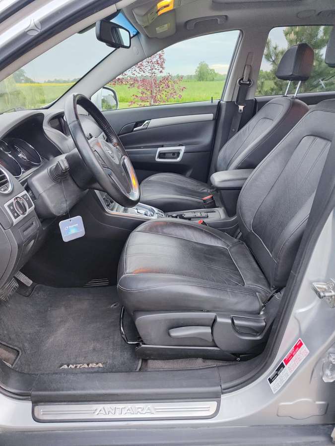 Opel Antara 2011 — photo 13