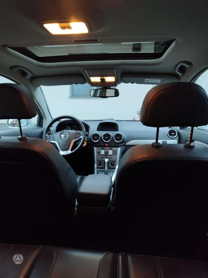 Opel Antara 2011 — photo 19