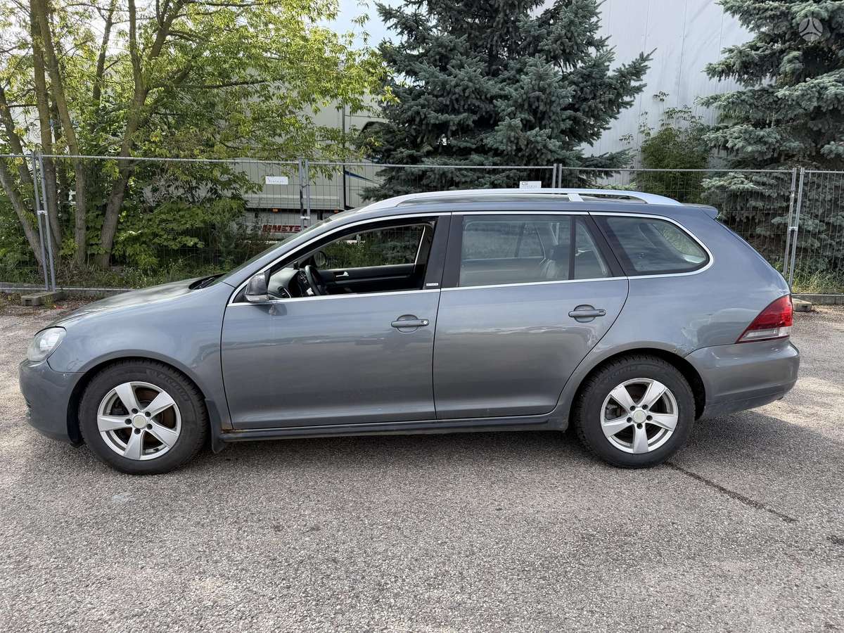 Volkswagen Golf 2011 — photo 7