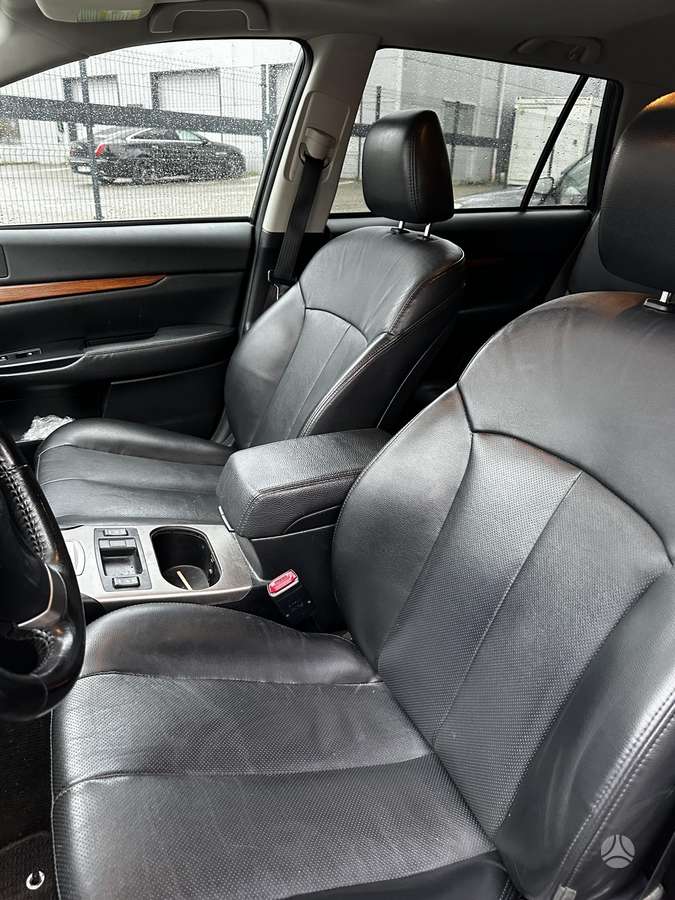 Subaru Outback 2013 — фото 10