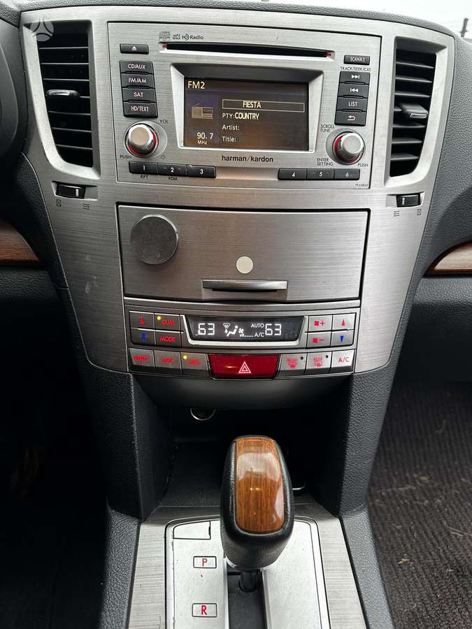 Subaru Outback 2013 — фото 12