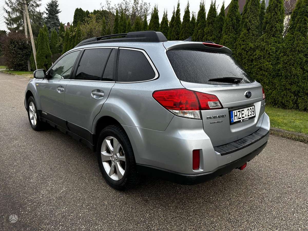 Subaru Outback 2013 — фото 7