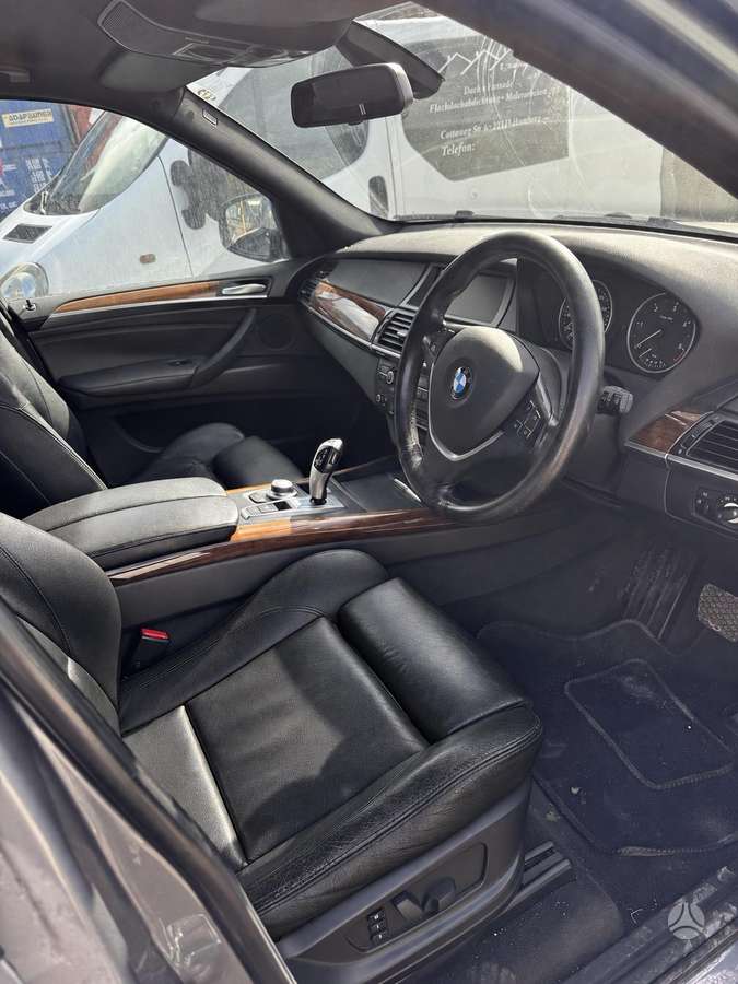 BMW X5 2007 — photo 9