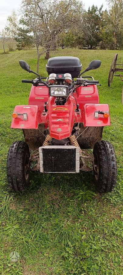 CFMOTO -kita- 2004 — rear view