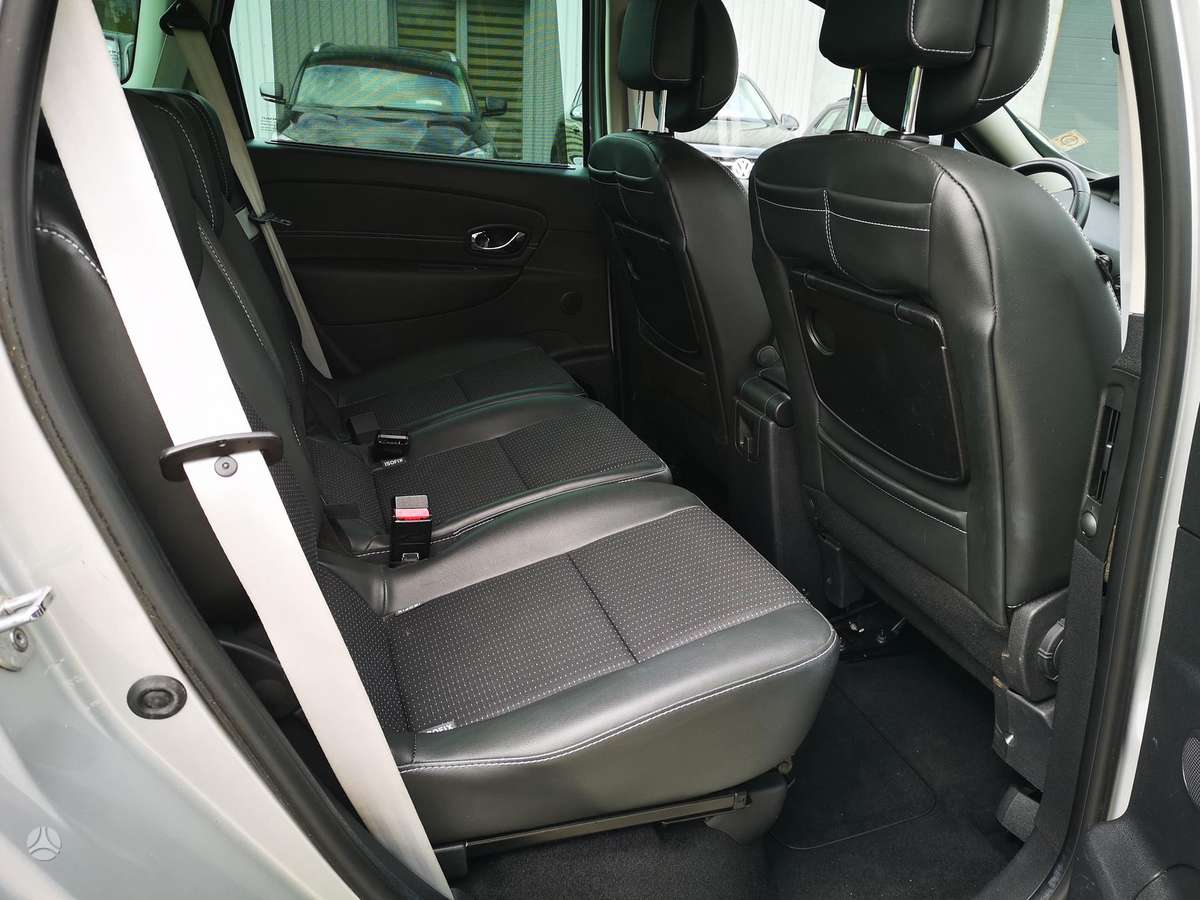 Renault Scenic 2014 — photo 11